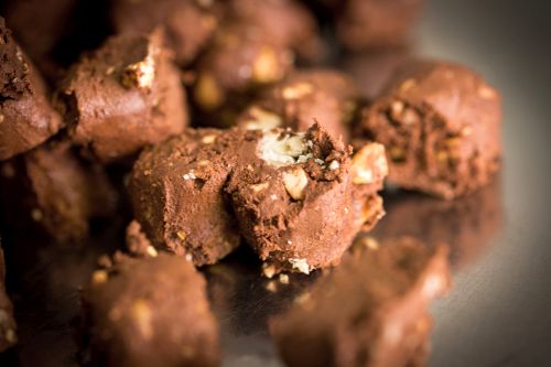 Antica Dispensa, Monfortini alla nocciola, Tartufi neri dolci, süsse schwarze Schokoladentrüffel, 200 g